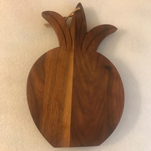 Ozark Walnut ware ware solid pineapple-collectible - Picture 6 of 12